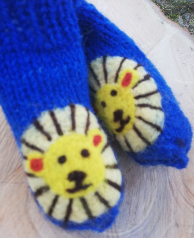 Vilnonės kojinytės „Liūtukas“